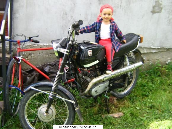 Hai cu Hoinaru' - In '90 tatal meu a fost chemat - Prezentare motociclete, motorete si biciclete de colectie
