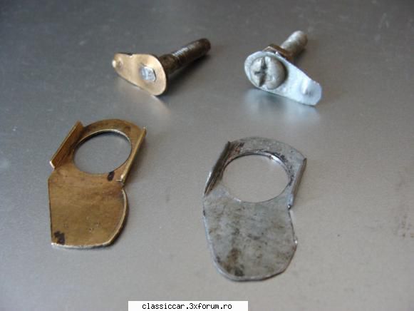 Hoinar timisorean din 1988 - senzor de frana. cel din stanga e cel vechi iar - Reconditionari si Restaurari