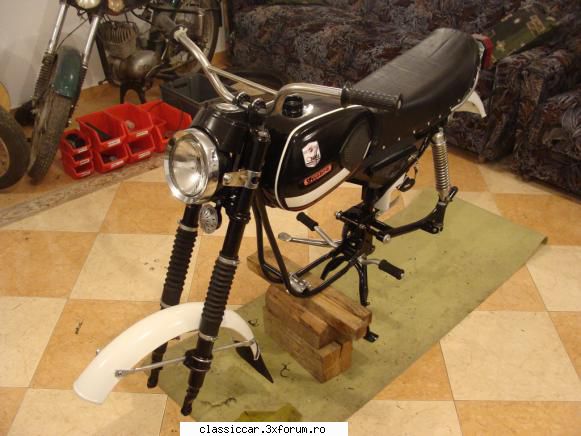Hoinar timisorean din 1988 - si in sfarsit, arata a motocicleta - Reconditionari si Restaurari