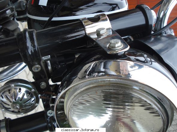 Hoinarul Oltean - istorie reflectat� - Prezentare motociclete, motorete si biciclete de colectie