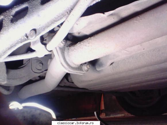 Honda Accord - Uitandu-ma pe sub masina ..constat ca are pivoti - Reconditionari si Restaurari