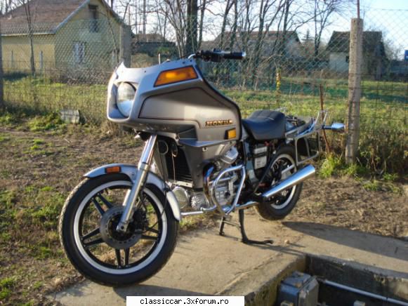 Honda G.L 500 - Azi a fost o vreme nemaipomenit� - Prezentare motociclete, motorete si biciclete de colectie