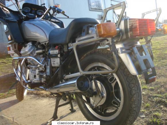 Honda G.L 500 - dup� lustruial�, arat� putin mai - Prezentare motociclete, motorete si biciclete de colectie