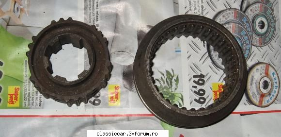 Identificare - ce or fi astea? Cred ca sunt de la o cutie de - Discutii libere