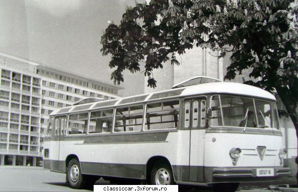 Identificare capace roti - posibil autobuz TV ? - george-bogdan - Coltul camionagiului si tractoristului oldtimerist