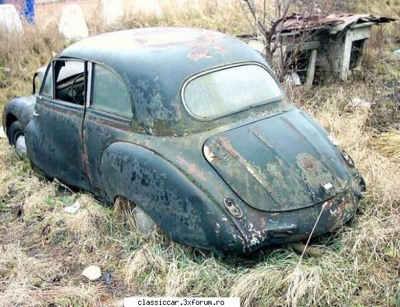 Ifa F9 1953 - Broscuta estica Made in DDR - Vanatoarea de epave