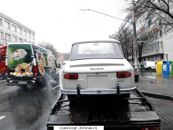 In fata la RAR Calea Grivitei Bucuresti - Cristian Brumar - Am vazut prin Romania