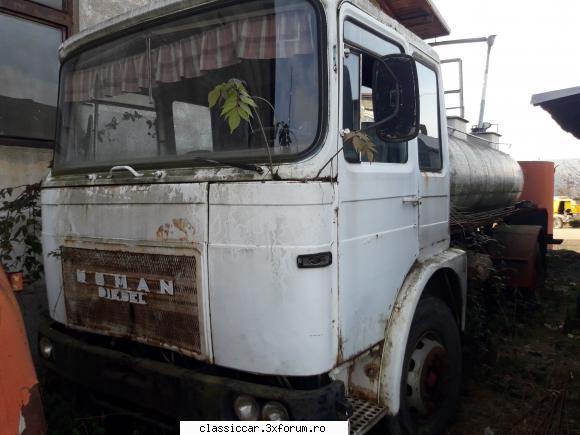 Inca mai traiesc printre noi....in Baia Mare - pif1982 - Coltul camionagiului si tractoristului oldtimerist