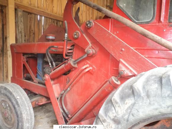 Incepe povestea unui Ifron 204-D - Batranul sta sub acope - Coltul camionagiului si tractoristului oldtimerist