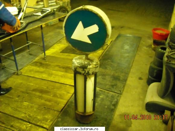 Indicatoare -semne de orientare, circulatie autohtone - dupa cum spune si titlul propun sa - File de istorie