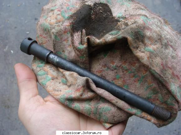 Inlaturarea ruginei prin electroliza - am sters oxidul cu o carpa - Coltul Tehnic