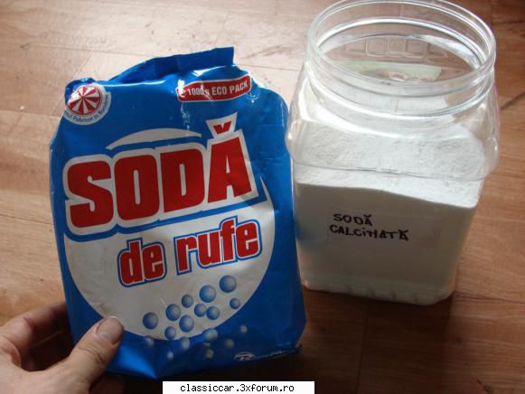 Inlaturarea ruginei prin electroliza - ingrediente: soda calcinata cu 4 lei cutia,100g/l - Coltul Tehnic