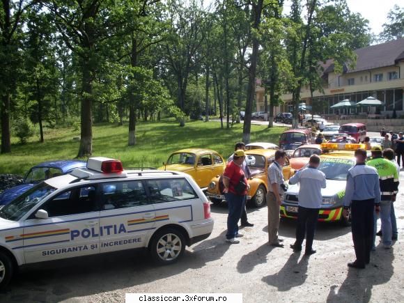 Innaugurari. - Altfel nai cum sa te aduni atitia masini.Obiceiul - Arhiva evenimente 2009