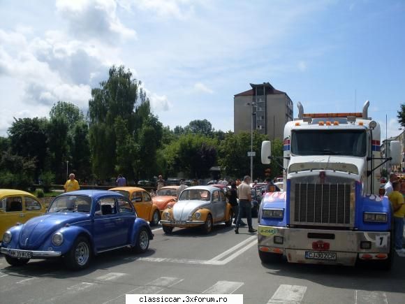 Innaugurari. - Cred ca noi sintem niste pitici din basme,pe - Arhiva evenimente 2009
