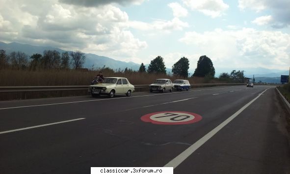 Intalnirea Nationala Dacia Clasic 2016 - Militianca sa comportat exemplerar la drum - Arhiva evenimente 2016