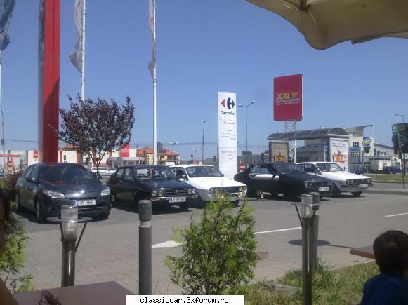 Intalnirea nationala Dacia Sport iulie 2014 - la masa parcarea carefour - Arhiva evenimente 2014