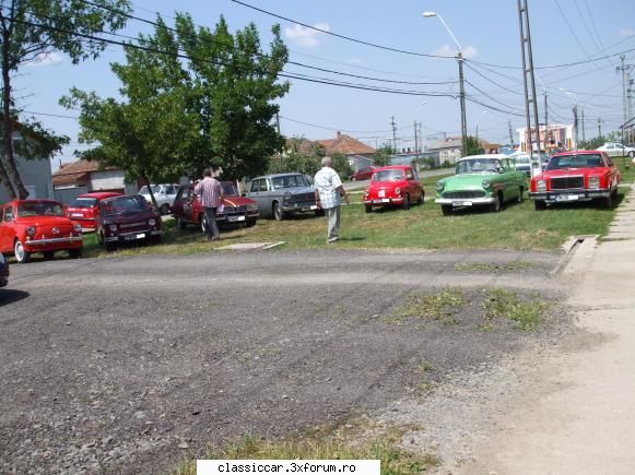 Intalniri in Timisoara? - o mare parte din masinile participante Fiat 600 - Arhiva evenimente 2009