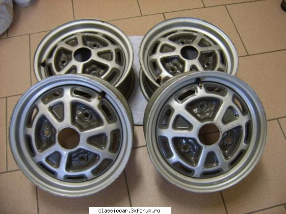 Jante Fergat/Dunlop - Cumpar 2 jante Fergat/Dunlop pe 13 pentru - Cumparari piese