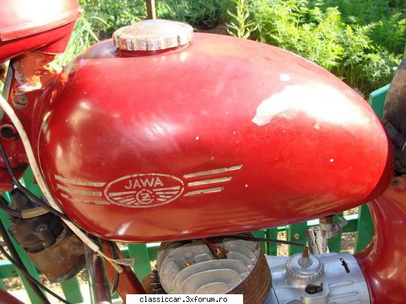 Jawa 125 - Propietarul(fost coleg)este cel care - Prezentare motociclete, motorete si biciclete de colectie