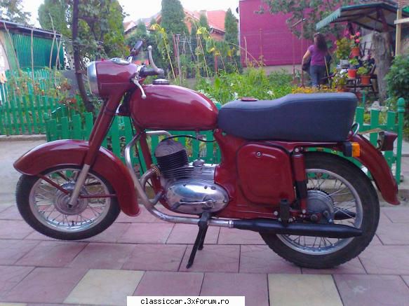 Jawa 125 - Ma apropii de final , sper sa duc la - Prezentare motociclete, motorete si biciclete de colectie
