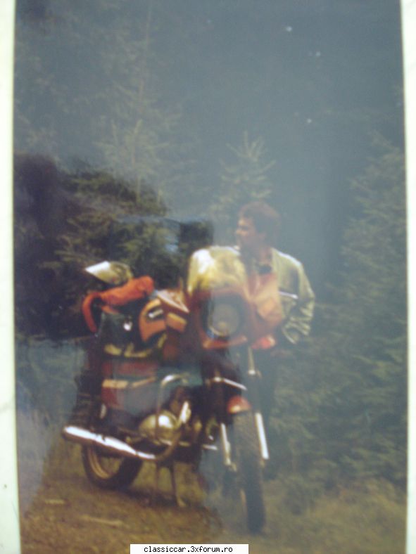 Jawa transformat� - oleac� mai t�n�r - Prezentare motociclete, motorete si biciclete de colectie