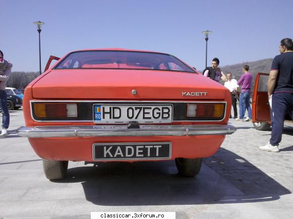 Kadett-ul lui Nicu - O recunoasteti? Desi nu este gata complet, ieri a - Prezentare masini