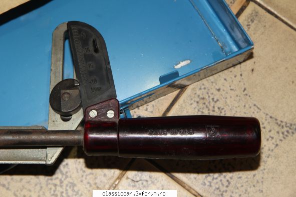 Komissar - Scule si accesorii auto vechi - Komissar - Vanzari  piese si accesorii