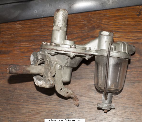 Komissar - Scule si accesorii auto vechi - Pompa benzina Aro/IMS. Veche - Vanzari  piese si accesorii