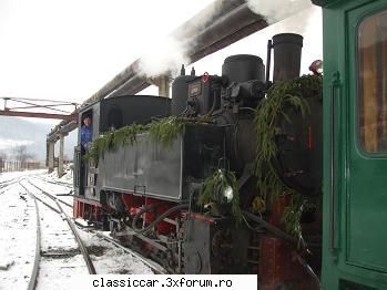 La Hunedoara ,mos Craciun vine cu locomotiva cu abur - velum - Drumetii prin Mioritic