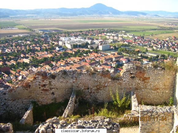 La Rasnov - Liviu M - Drumetii prin Mioritic