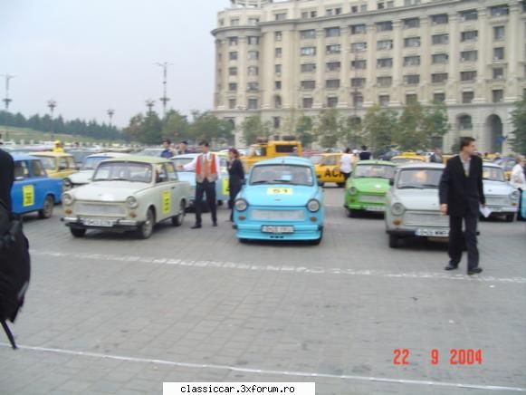 La evenimente cu buburuze. - O categorie aparte de concurente erau de Trabant - Arhiva evenimente 2011