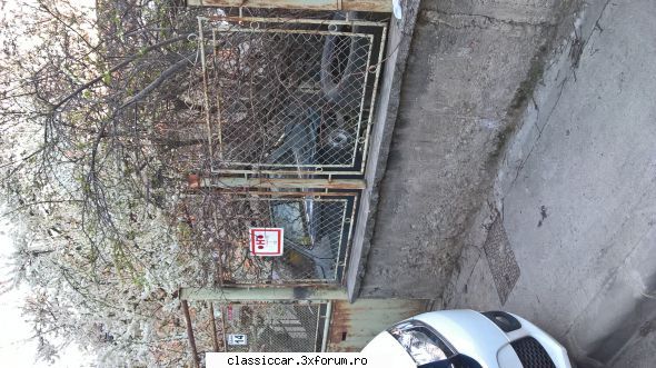 La vanatoare de masinarii vechi - un Fiat Regata, intr-o curte pe Bradului daca - Am vazut prin Cluj-Napoca