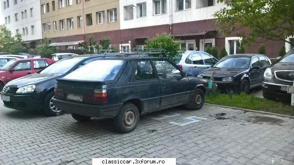 La vanatoare de masinarii vechi - un R11 la mine in cartier - Am vazut prin Cluj-Napoca