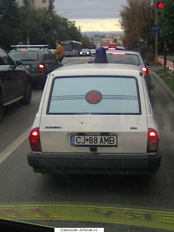 La vanatoare de masinarii vechi - O ambulanta prin Zorilor - Am vazut prin Cluj-Napoca
