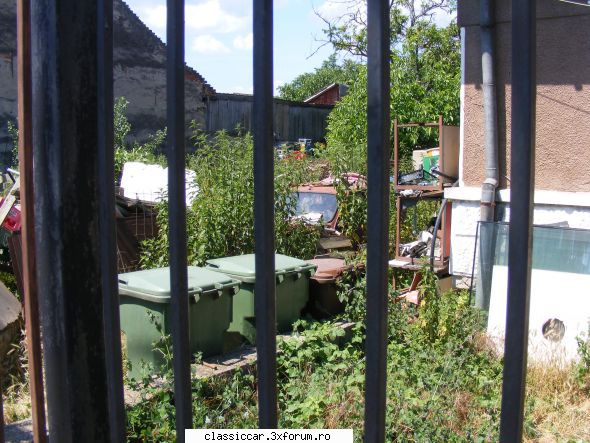 La vanatoare de masinarii vechi - O Dacie maro sau ruginita ascunsa la o casa - Am vazut prin Cluj-Napoca