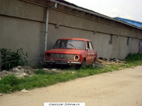 Lada 1500 (S) ( vaz 2103) - Ia vezi ce am gasit azi dimineata ... ideala pt - Reconditionari si Restaurari