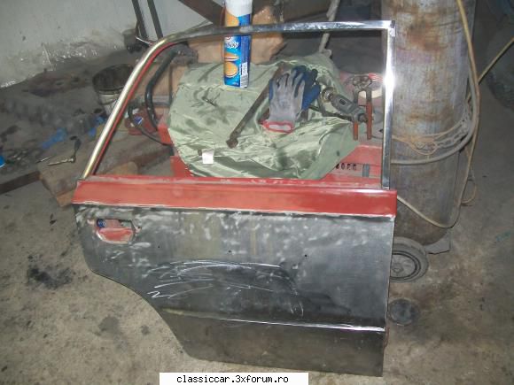 Lada 1500 (S) ( vaz 2103) - dr spate, usa reciclata, de tinichigiu. Usa avea - Reconditionari si Restaurari