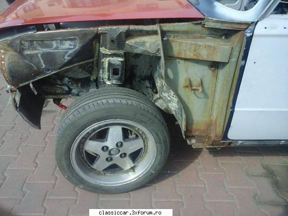Lada 1500 (S) ( vaz 2103) - S-a inceput si pe stanga lucrul - Reconditionari si Restaurari