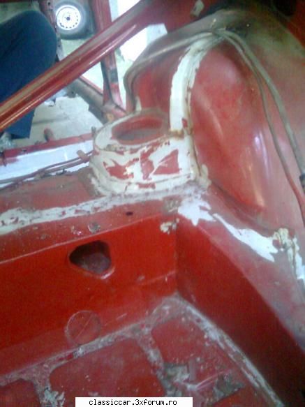 Lada 1500 (S) ( vaz 2103) - Curatat mastic de pe la imbinari din porkbagaj - Reconditionari si Restaurari