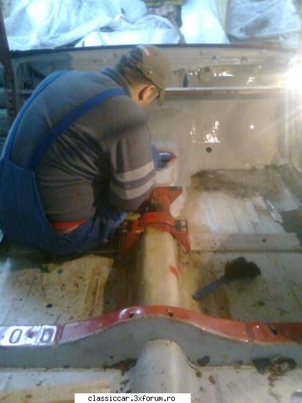 Lada 1500 (S) ( vaz 2103) - Progrese de ieri seara :D Nu stiu ce sa fac cu - Reconditionari si Restaurari