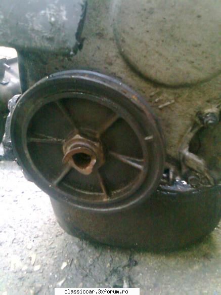 Lada 1500 (S) ( vaz 2103) - Si cand ma uit jos :((( :( Verdict: decalat cu 2 - Reconditionari si Restaurari