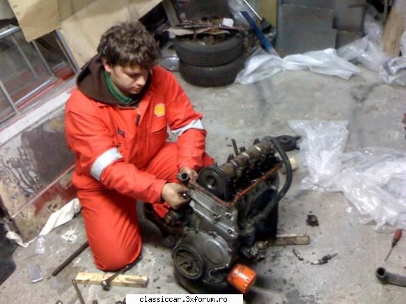Lada 1500 (S) ( vaz 2103) - Iata o poza pe cand eram pletos, si puneam la - Reconditionari si Restaurari