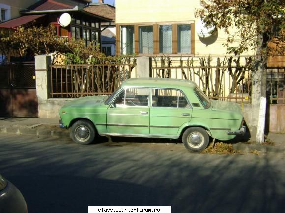 Lada 1500 verde - Se vede ca proprietarul tine la ea - Am vazut prin Cluj-Napoca