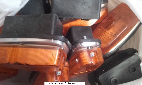 Lămpi semnalizare trabant/ims noi/nos - Cele din poze s-au vandut. Mai am - Vanzari  piese si accesorii