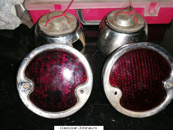 Lampi spate cu sticla roșie Gaz 63 - george-bogdan - Vanzari  piese si accesorii