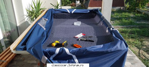 Land Cruiser LJ78 EX - Cat si la exterior - Prezentare masini