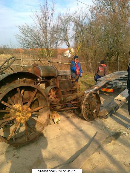 Lanz bulldog - Salut, Pe tractorul Mc Cormick 10-20 l-am - Am vazut prin Romania