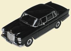 Legende auto din Europa de est - Urmeaza si W110, coada de randunica. Este - Modelism si machetute