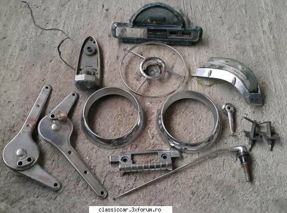 Lot piese Volga - V�nd lot piese Volga - 250 lei - Vanzari  piese si accesorii