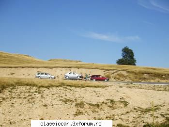M-ul pe transalpina - Era sa uit .Si loganul merge pe transalpina - Drumetii prin Mioritic